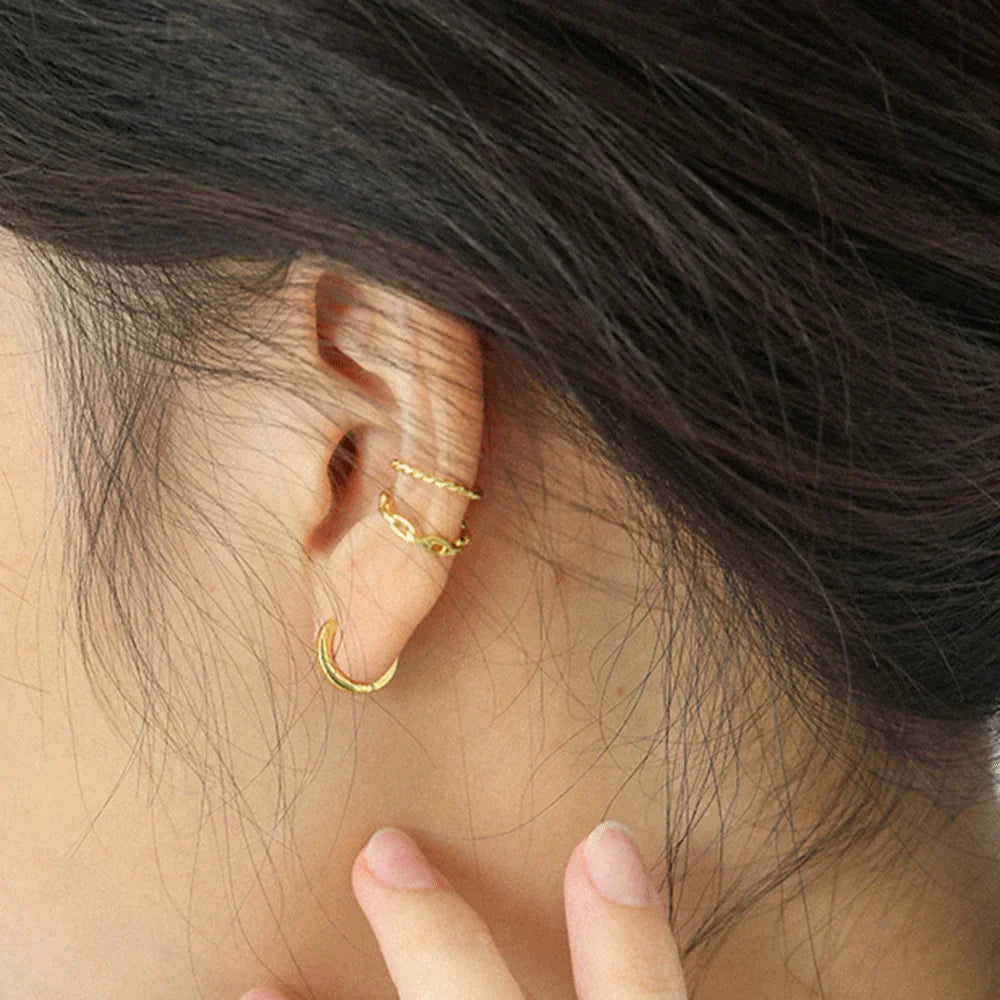 Huggies Piercing Earring