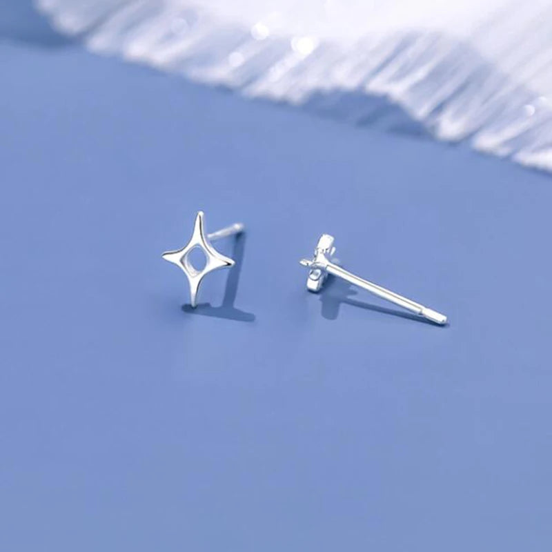 Star Screw Mini Stud Earrings