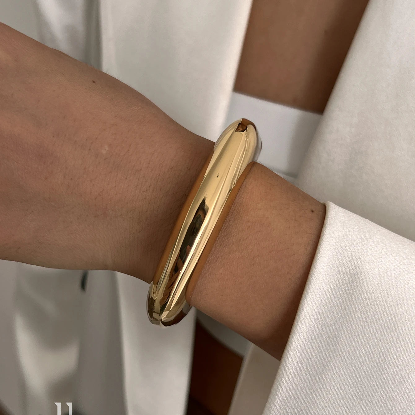 Luna Bangles