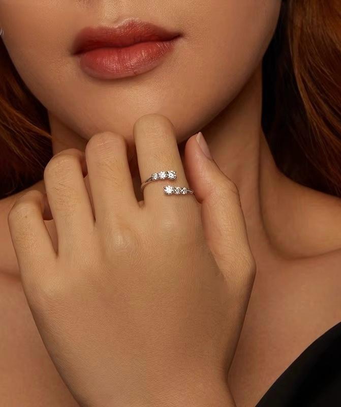 Axy Ring