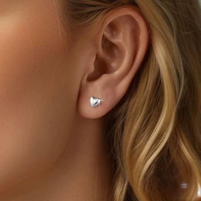 Mini Heart Earrings