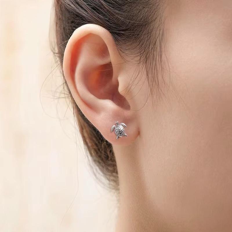 Turtle Stud Earrings