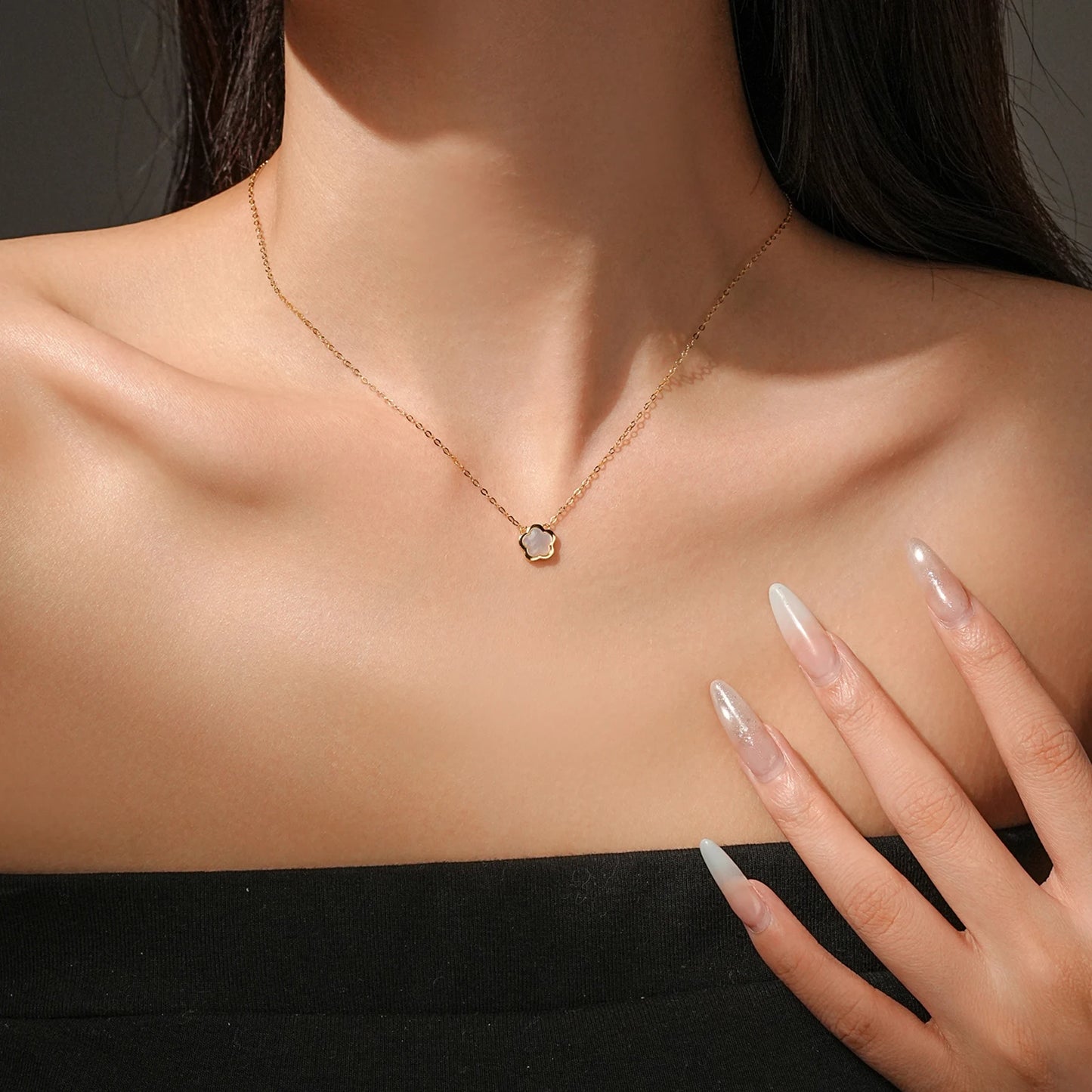 Shell Flower Necklace