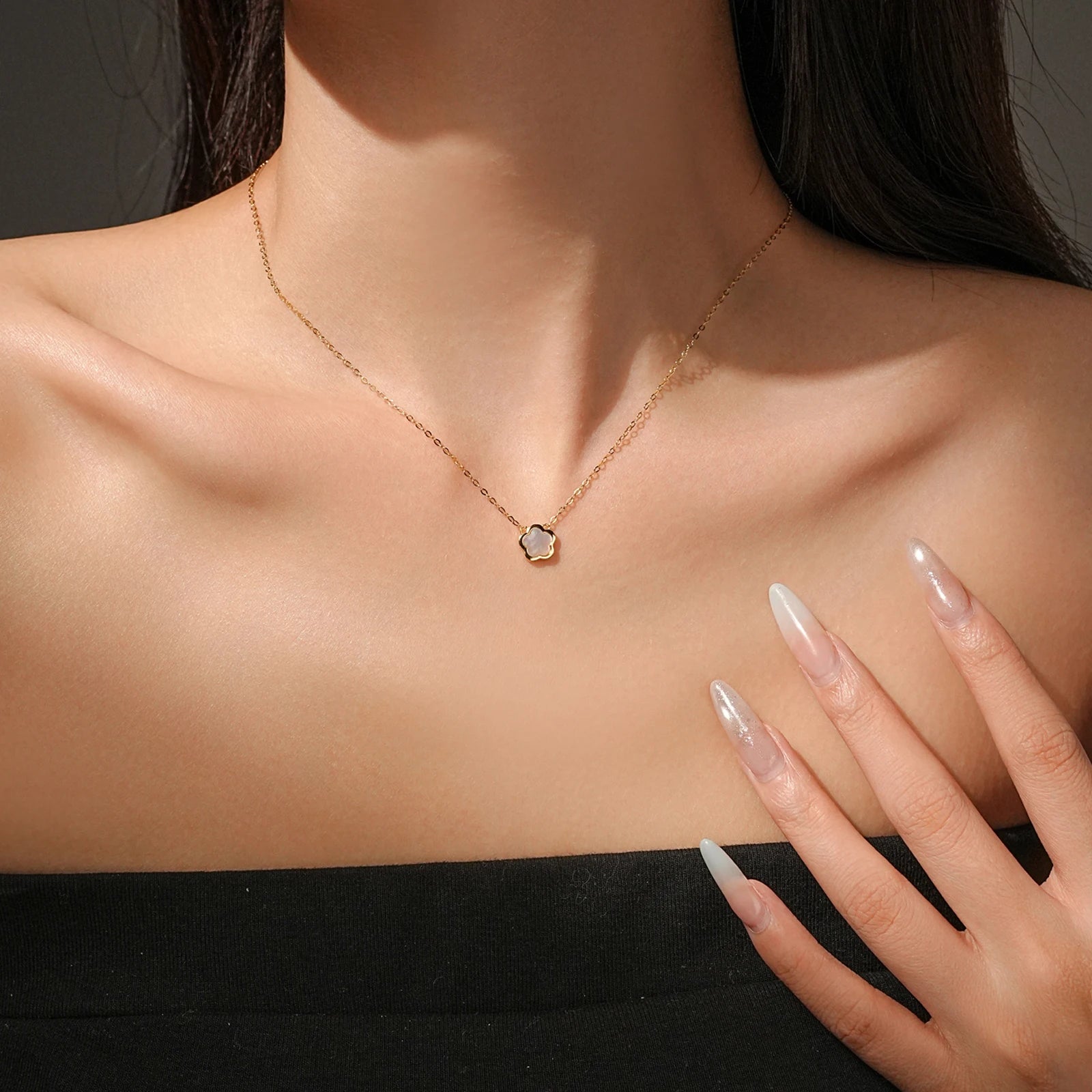 Shell Flower Necklace