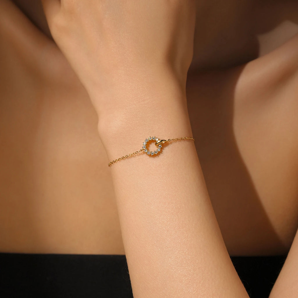 Circle Charm Bracelet