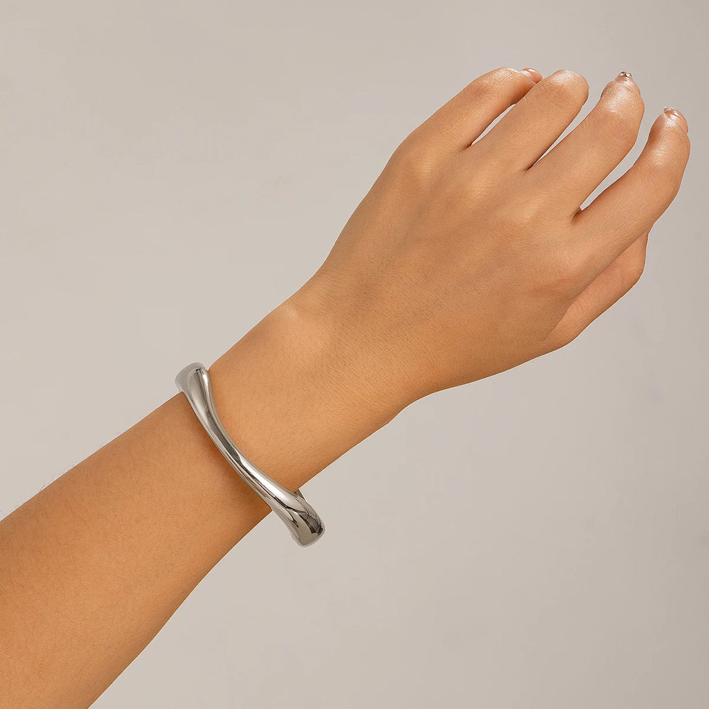 Smooth  Bangles