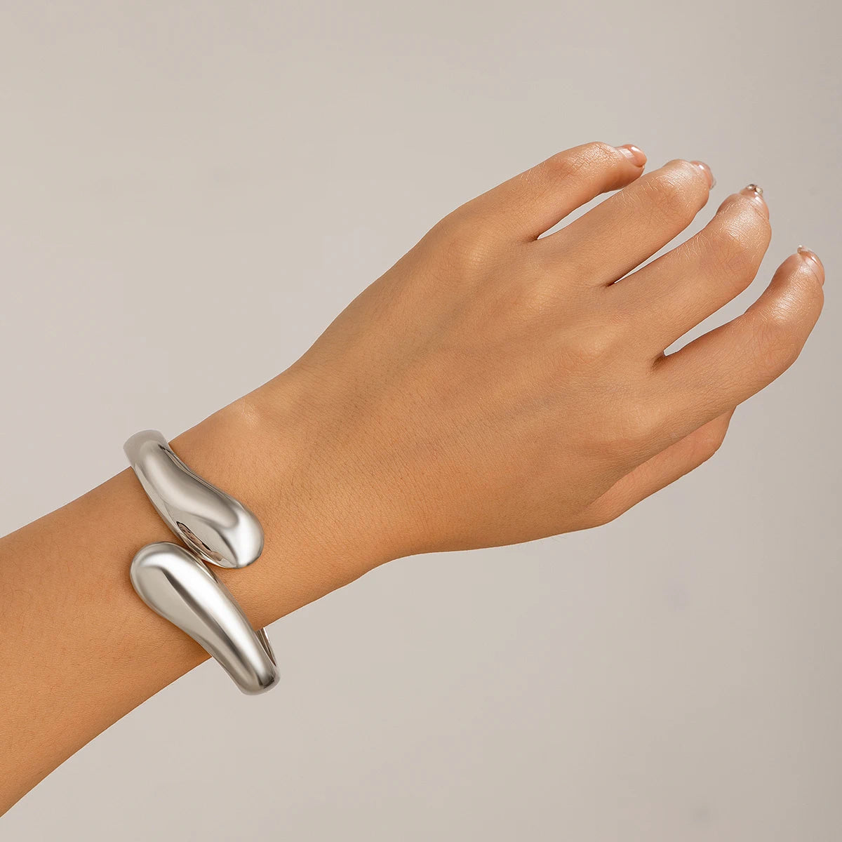 Smooth  Bangles