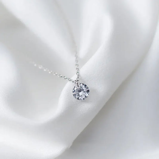 OL Round Zircon Pendant